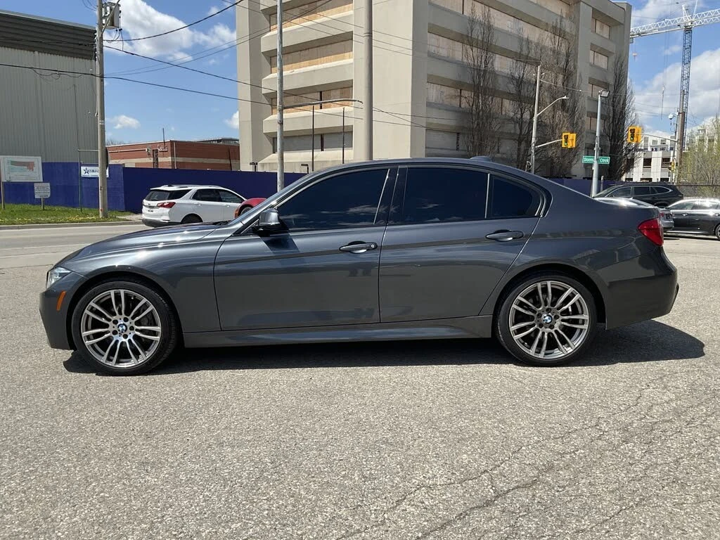 BMW 340 * M PACK* CAMERA* Ambient Light* Head-up* PANO* , снимка 4 - Автомобили и джипове - 55614484