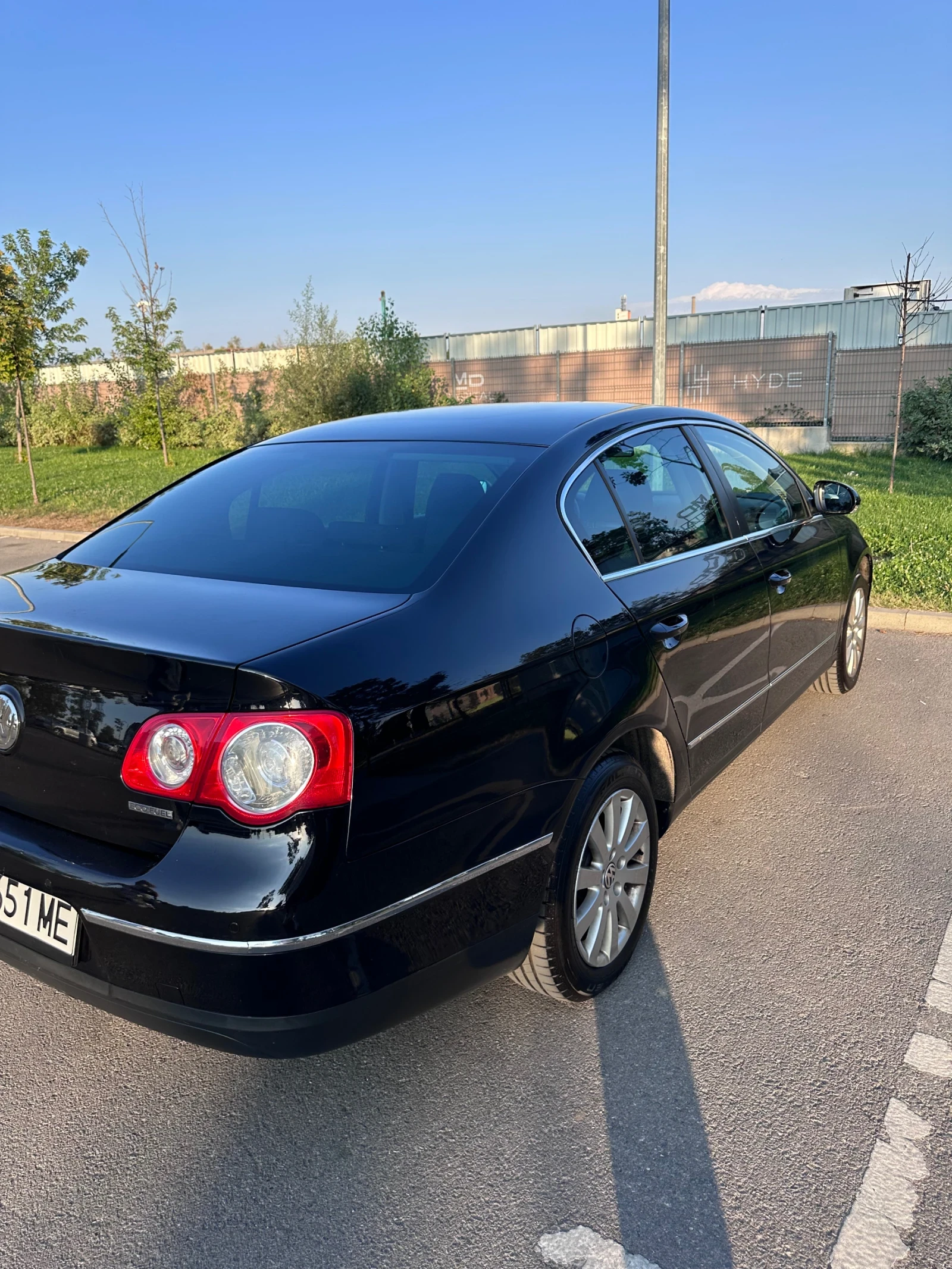 VW Passat, снимка 4 - Автомобили и джипове - 55781616