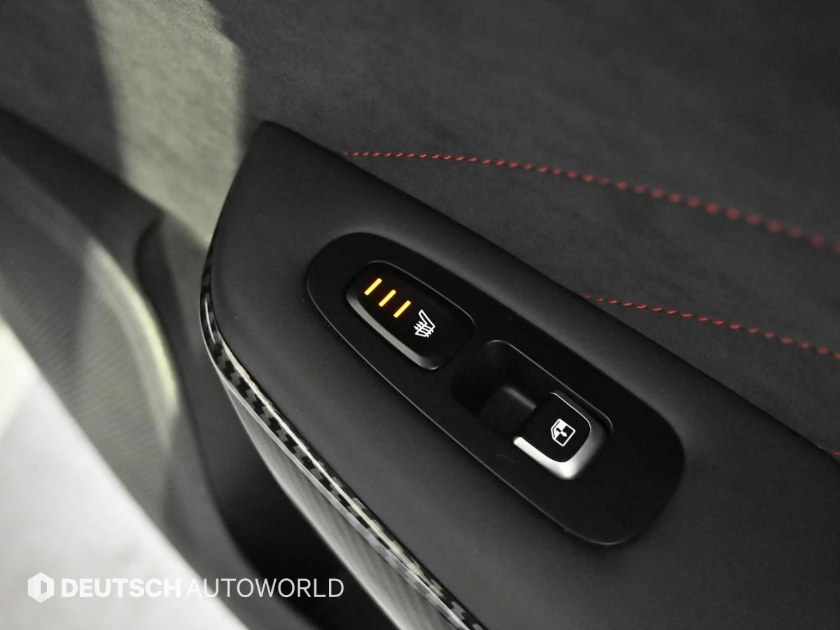 Kia Stinger 3.3* ЕЛ. БАГАЖНИК* 360* BLIND SPOT* HUD* КРАЙНА ЦЕ, снимка 16 - Автомобили и джипове - 56221893