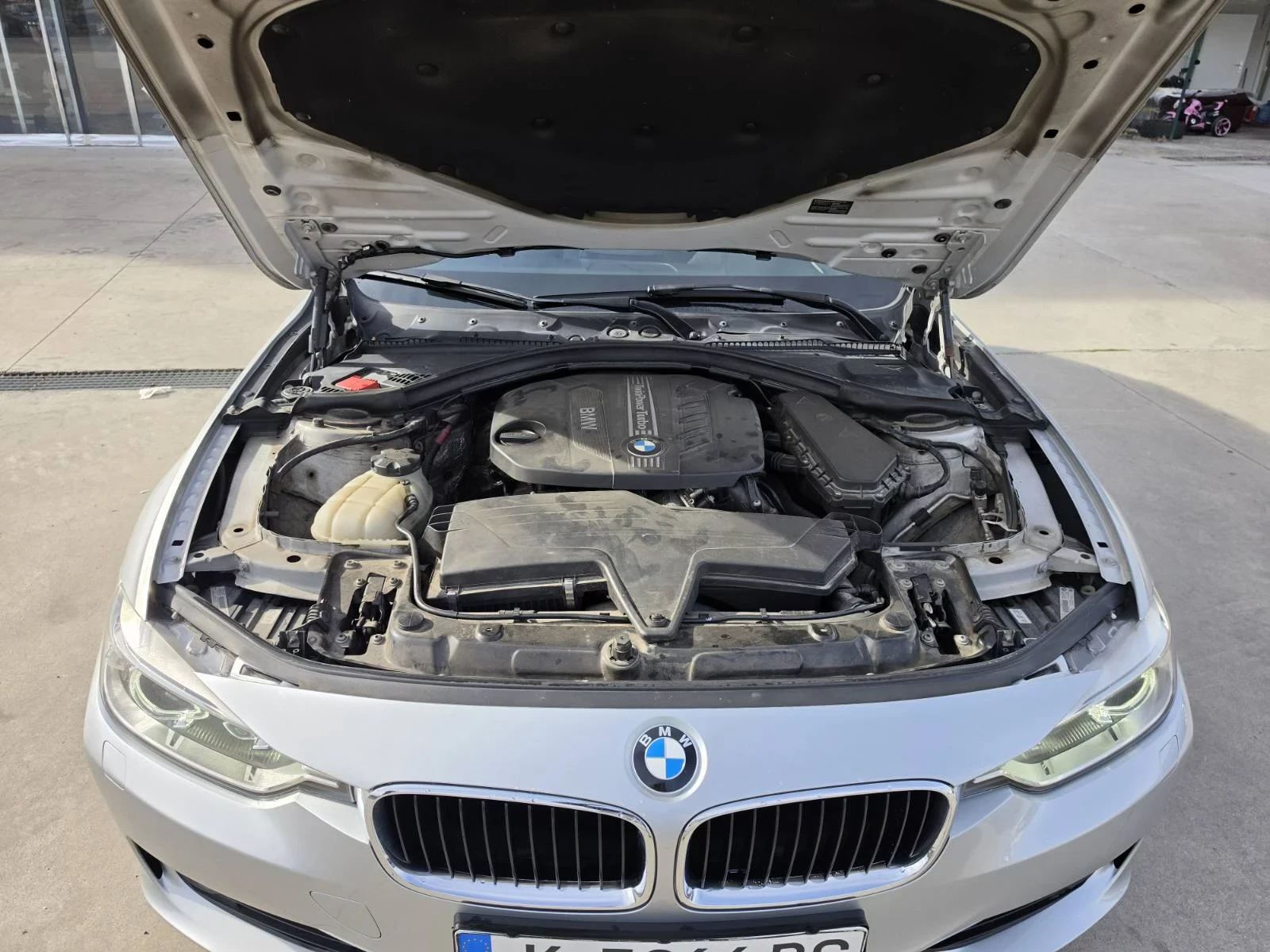 BMW 318 F31, снимка 14 - Автомобили и джипове - 56524082
