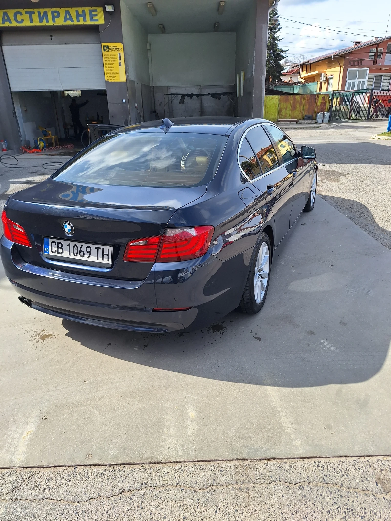 BMW 520, снимка 6 - Автомобили и джипове - 56549608