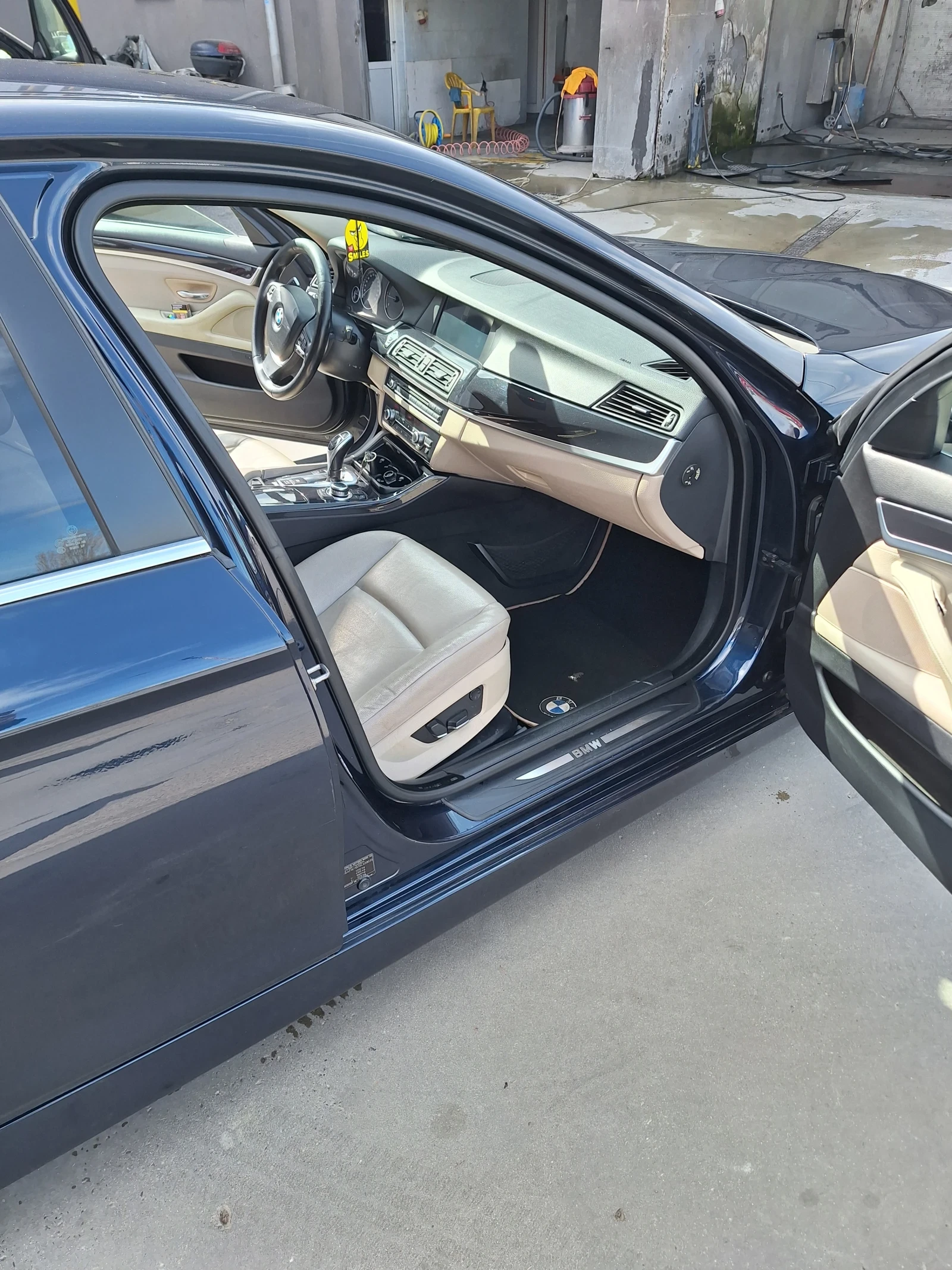 BMW 520, снимка 3 - Автомобили и джипове - 56549608