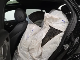 Mercedes-Benz GLC * 300 * ПОДГРЕВ * ШИБИДАХ * ВТОРИ ГУМИ , снимка 13