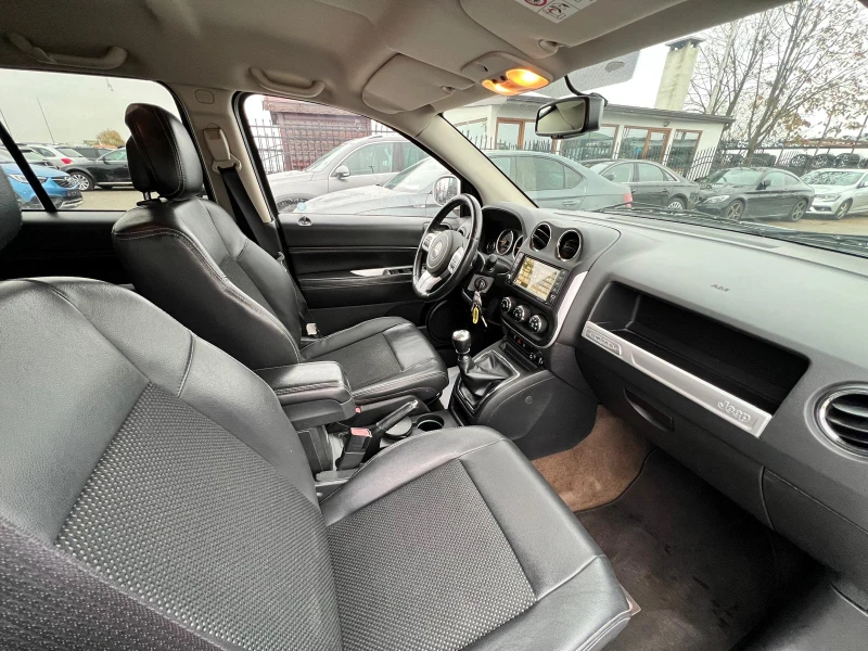 Jeep Compass 2.2D EURO 5B, снимка 12 - Автомобили и джипове - 47956864