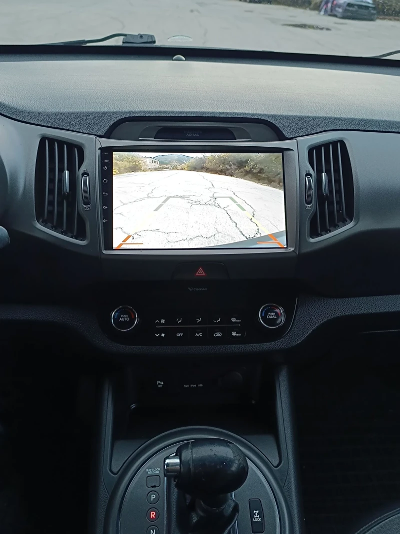 Kia Sportage 2.0 Crdi 184 4x4 Automat, снимка 16 - Автомобили и джипове - 52301835