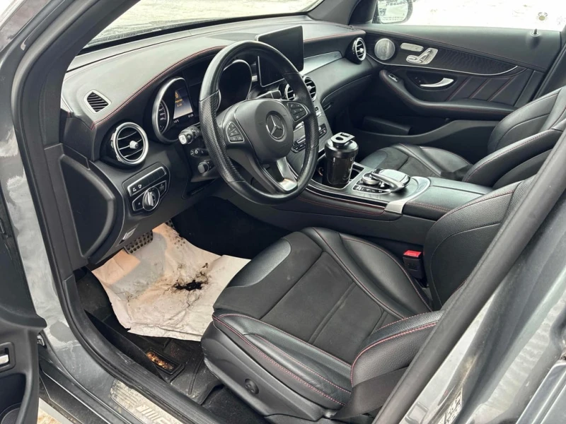 Mercedes-Benz GLC * AMG 43 * CARFAX * БЕЗ ПЪРВОНАЧАЛНА ВНОСКА, снимка 5 - Автомобили и джипове - 53037573