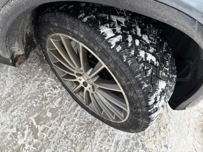 Mercedes-Benz GLC * AMG 43 * CARFAX * БЕЗ ПЪРВОНАЧАЛНА ВНОСКА, снимка 7 - Автомобили и джипове - 53037573