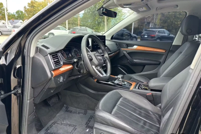 Audi Q5 QUATTRO, снимка 9 - Автомобили и джипове - 53102515