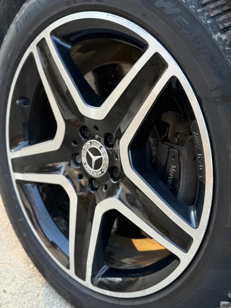 Mercedes-Benz GLE 400 4-Matik* AMG* PANO* 360* ОБДУХВАНЕ* , снимка 9 - Автомобили и джипове - 53405694