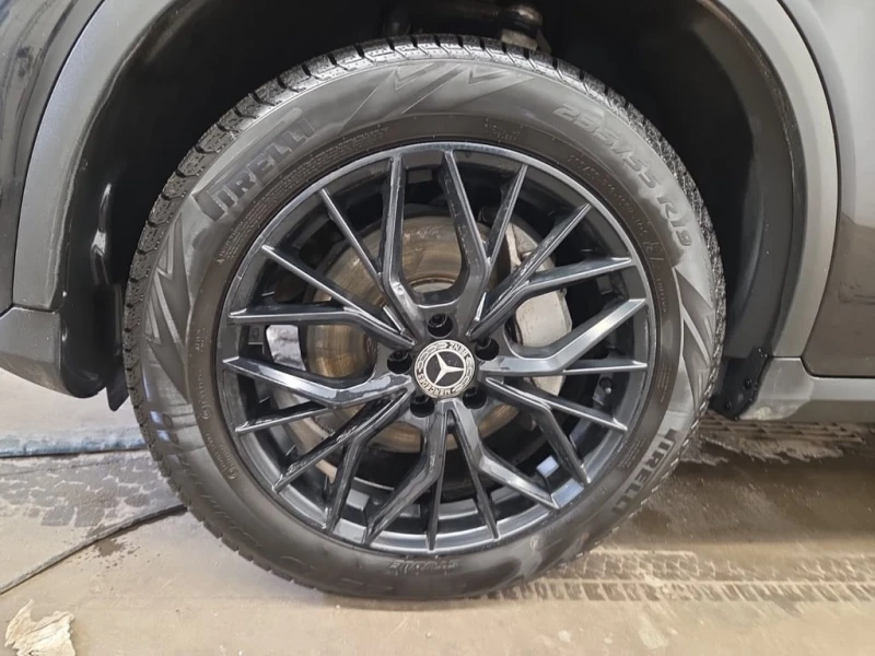 Mercedes-Benz GLC * 300 * ПОДГРЕВ * ШИБИДАХ * ВТОРИ ГУМИ , снимка 8 - Автомобили и джипове - 53413072