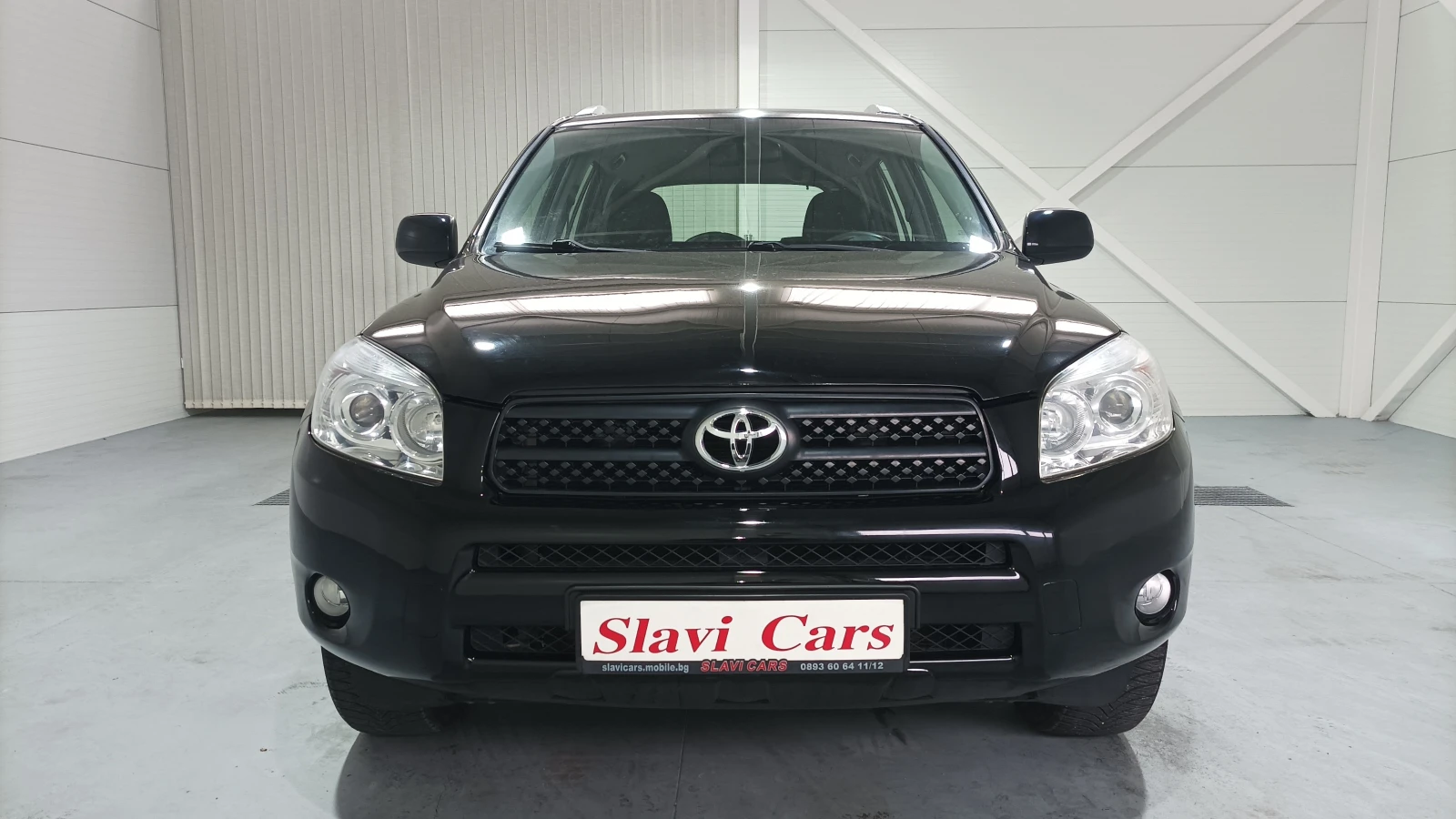 Toyota Rav4 2.2 d4d - изображение 2