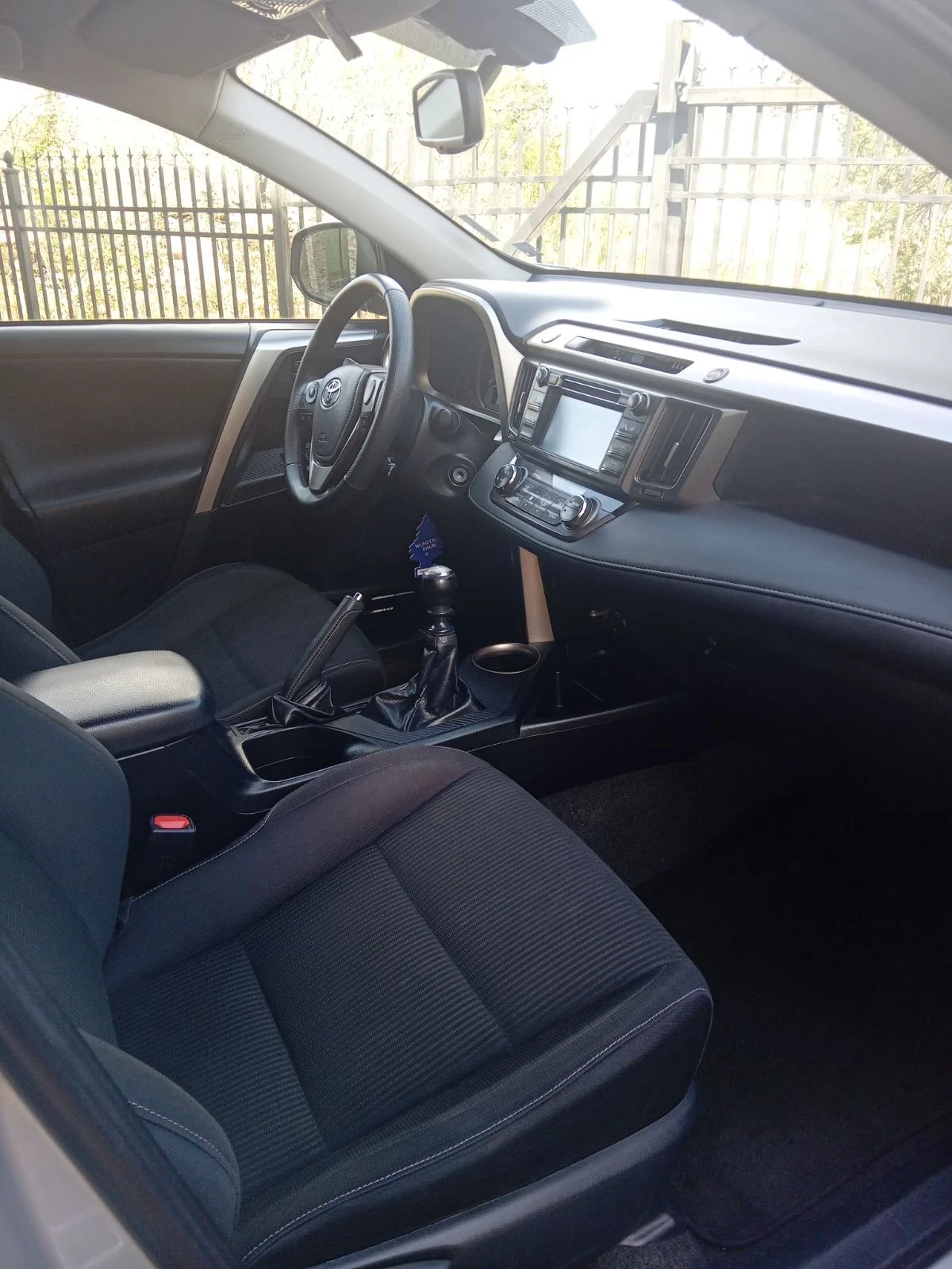 Toyota Rav4 2.0.D * LED*  - изображение 10