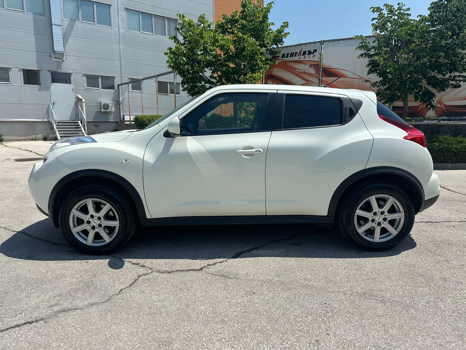 Nissan Juke 1.6i 190 к.с. - изображение 2
