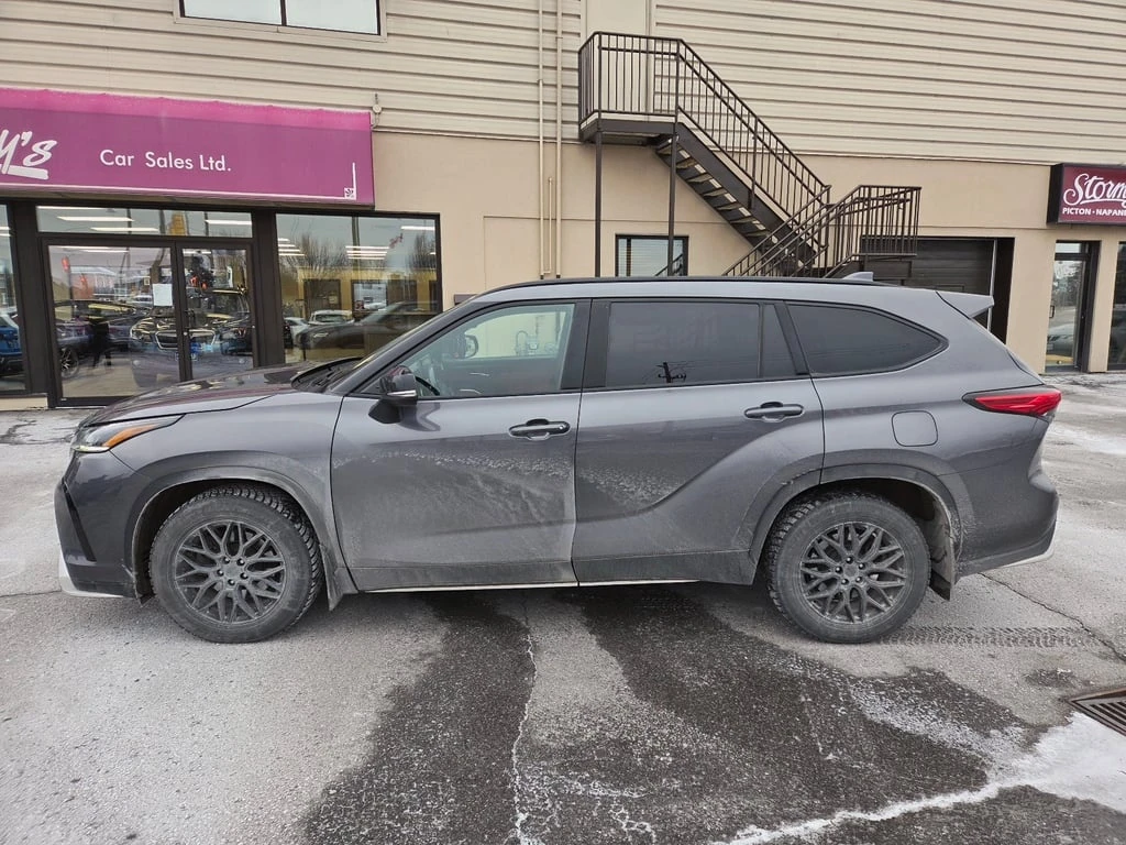 Toyota Highlander 2022 XSE * CARFAX * БЕЗ ПЪРВОНАЧАЛНА ВНОСКА - изображение 3