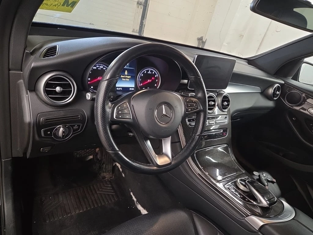 Mercedes-Benz GLC * 300 * ПОДГРЕВ * ШИБИДАХ * ВТОРИ ГУМИ  - изображение 10