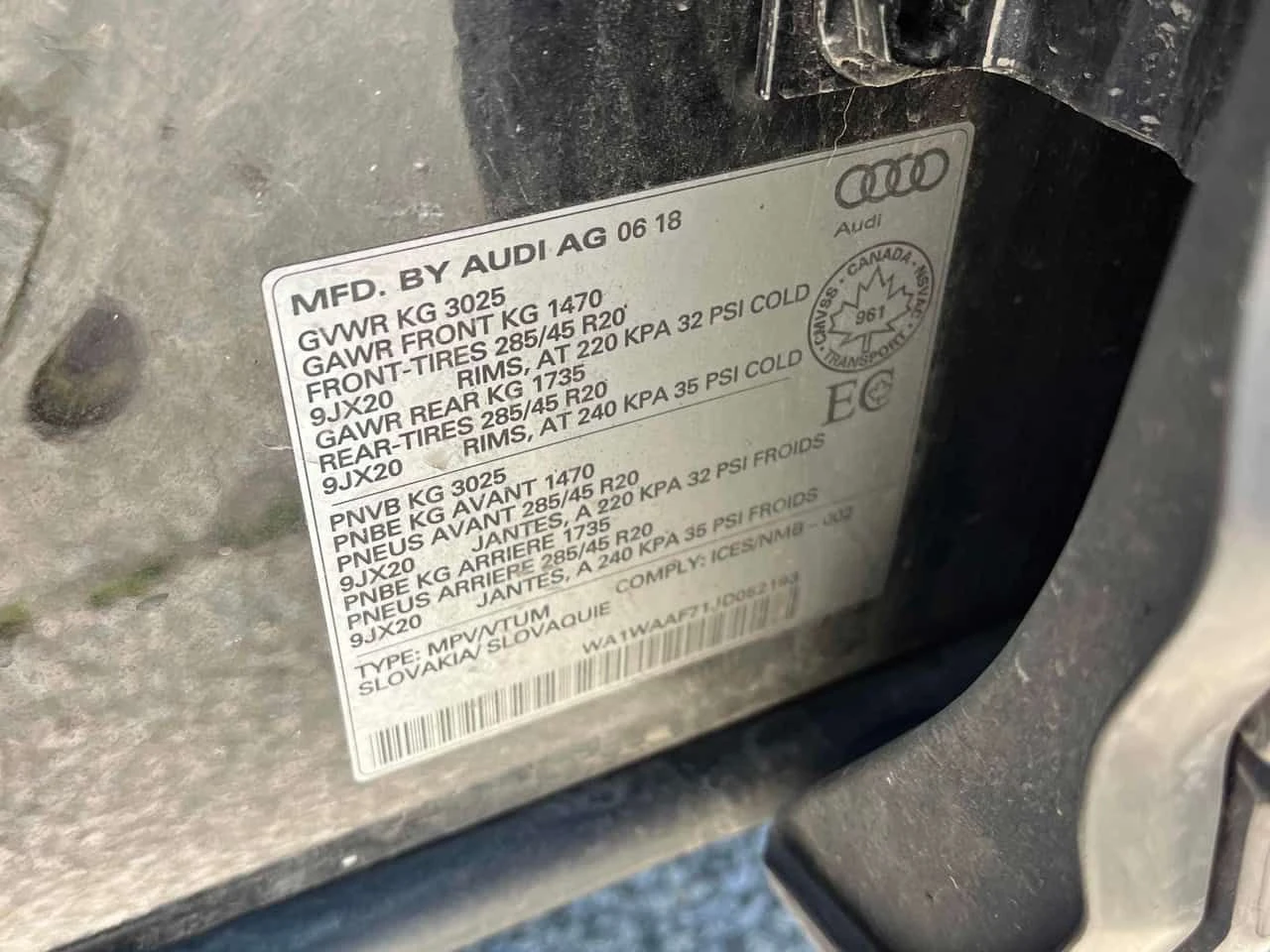 Audi Q7 | Technik | ПАНОРАМА | CARFAX | 360  | ОБДУХВАНЕ |, снимка 11 - Автомобили и джипове - 54723679