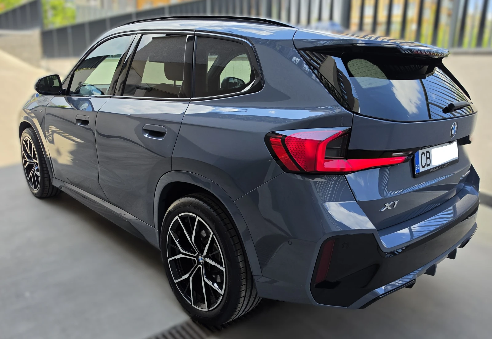 BMW X1 23d X-Drive M, Pano, HARMAN KARDON, LED, снимка 10 - Автомобили и джипове - 54792750