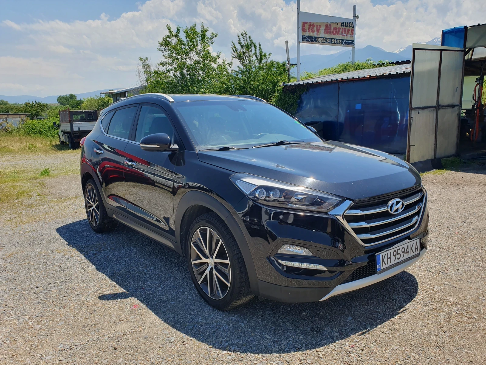 Hyundai Tucson 1, 7dizel, снимка 3 - Автомобили и джипове - 54846707