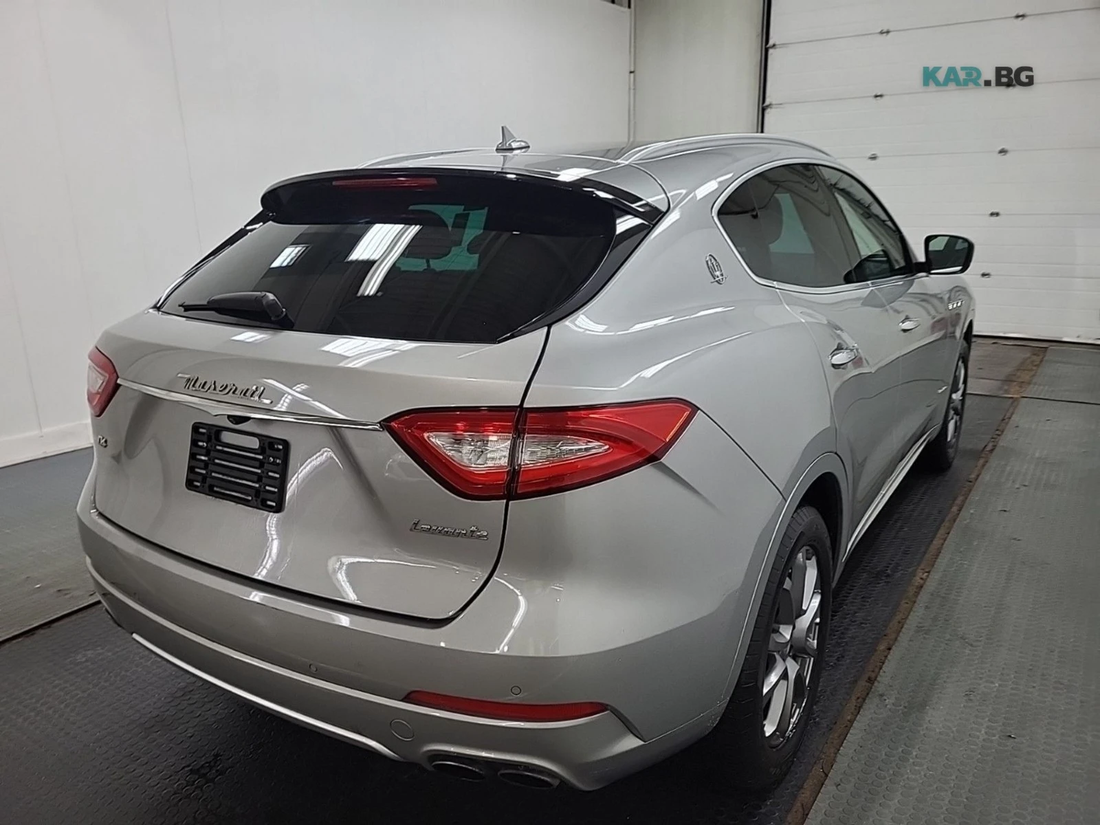 Maserati Levante GRANLUSSO * AвтоКредит * (ЦЕНА ДО БГ), снимка 4 - Автомобили и джипове - 55178333