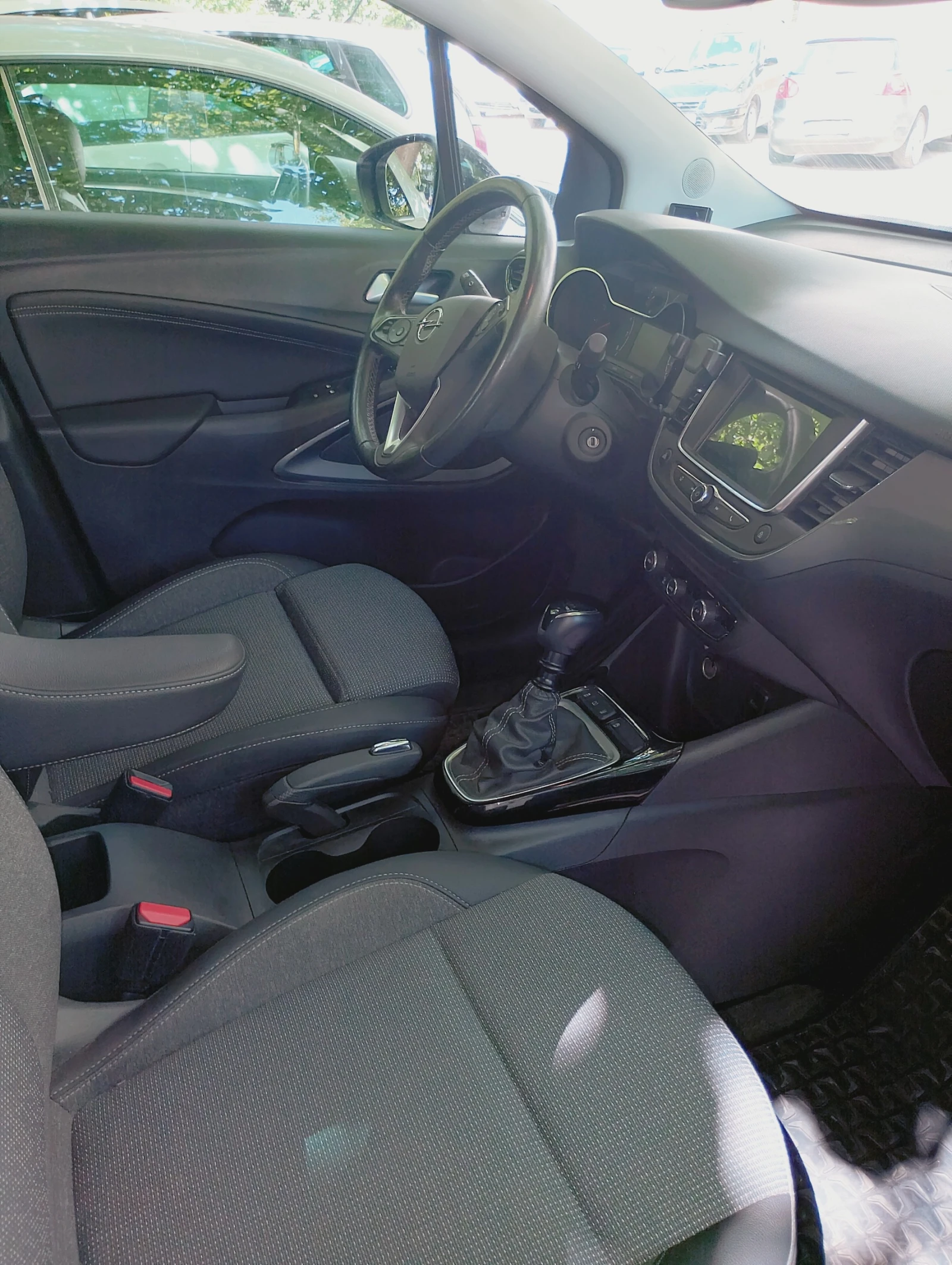 Opel Crossland X, снимка 4 - Автомобили и джипове - 55423460