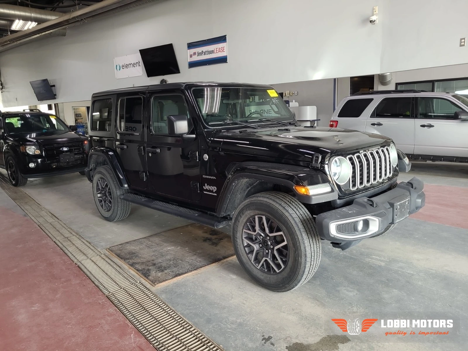 Jeep Wrangler, снимка 2 - Автомобили и джипове - 55928705