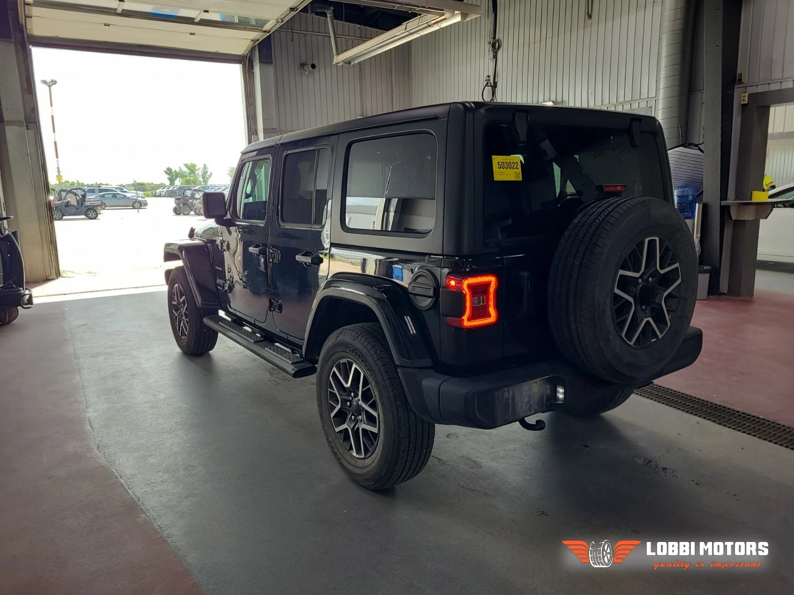 Jeep Wrangler, снимка 4 - Автомобили и джипове - 55928705