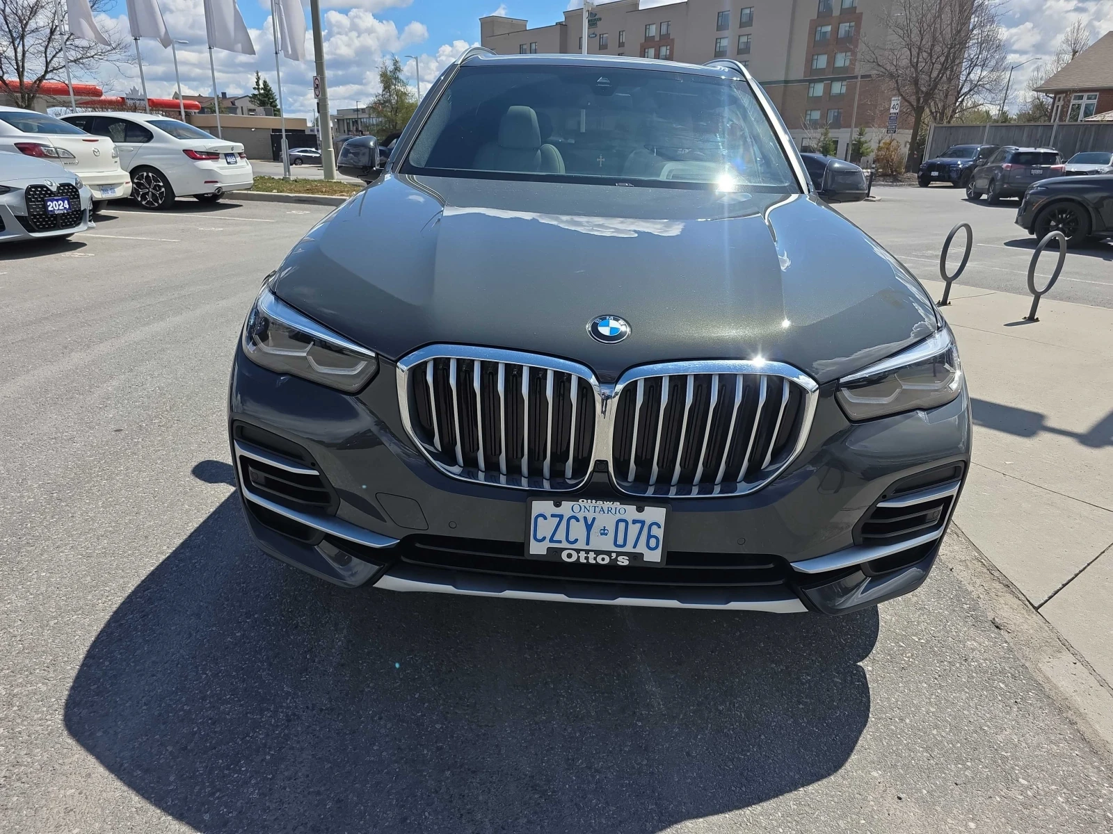 BMW X5 * xDrive40i * CARFAX * БЕЗ ПЪРВОНАЧАЛНА ВНОСКА, снимка 15 - Автомобили и джипове - 55932170