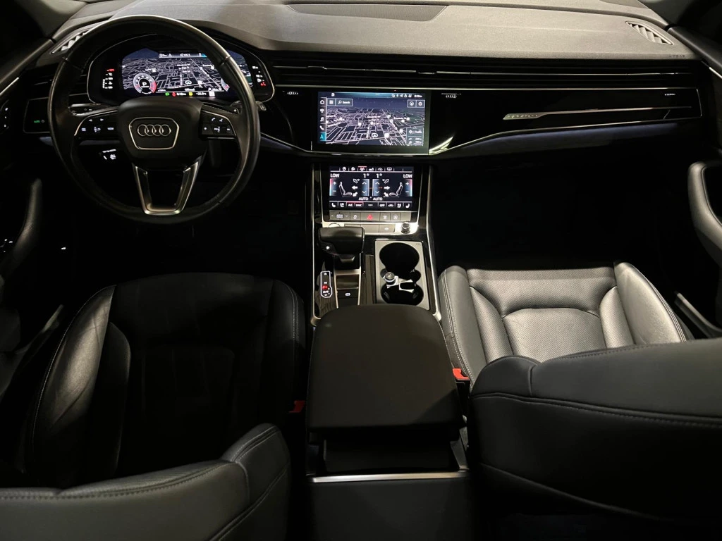 Audi Q8 Progressiv, АВТОКРЕДИТ, снимка 7 - Автомобили и джипове - 56154828