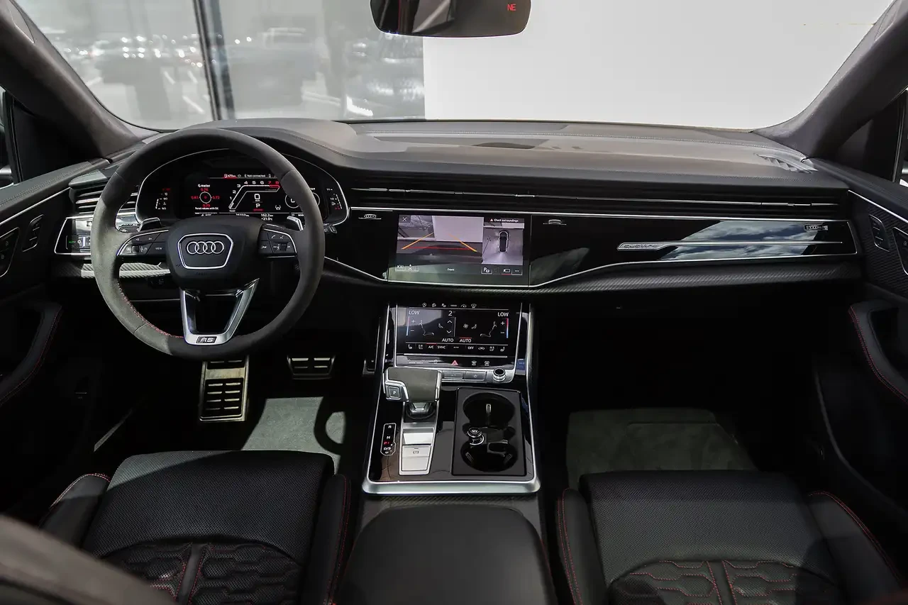 Audi RSQ8, снимка 15 - Автомобили и джипове - 56227600
