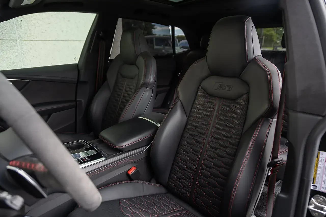 Audi RSQ8, снимка 16 - Автомобили и джипове - 56227600