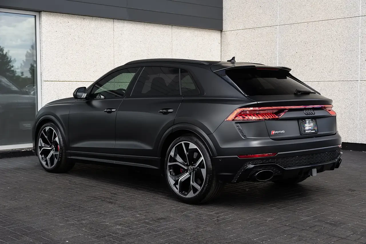 Audi RSQ8, снимка 3 - Автомобили и джипове - 56227600