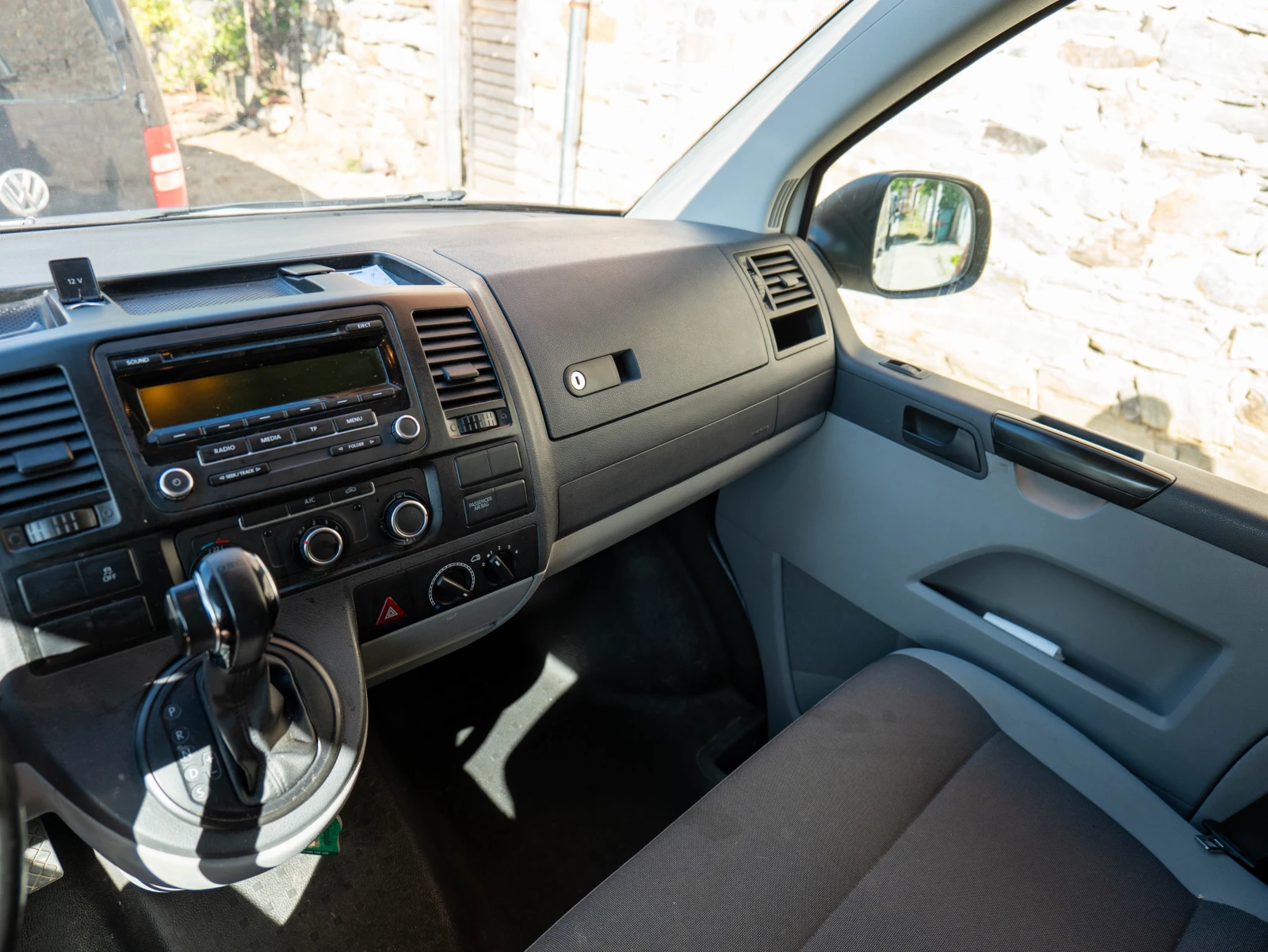 VW Transporter DSG-7 | Mobile.bg   12