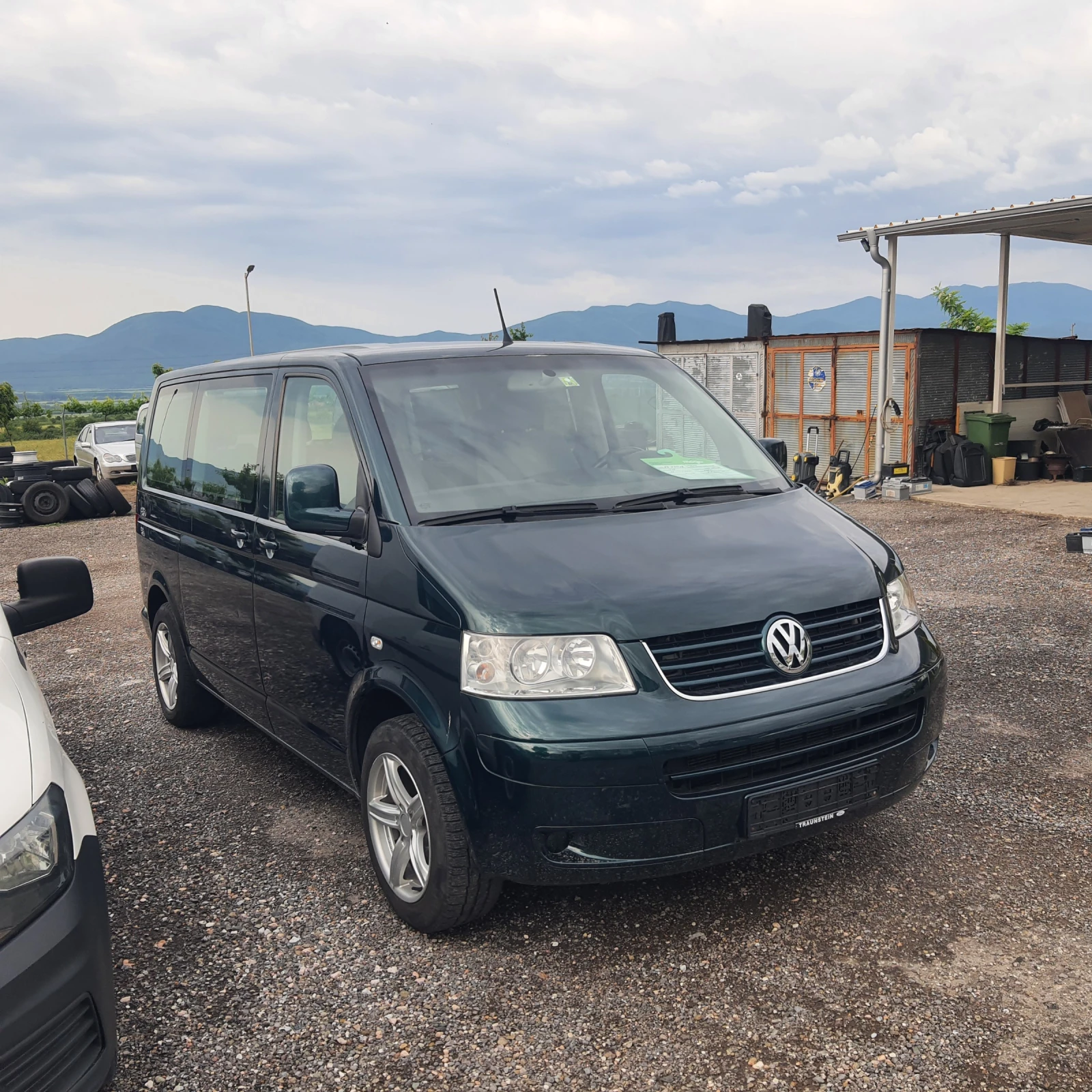 VW Multivan 2.5TDI-NAVI - изображение 2