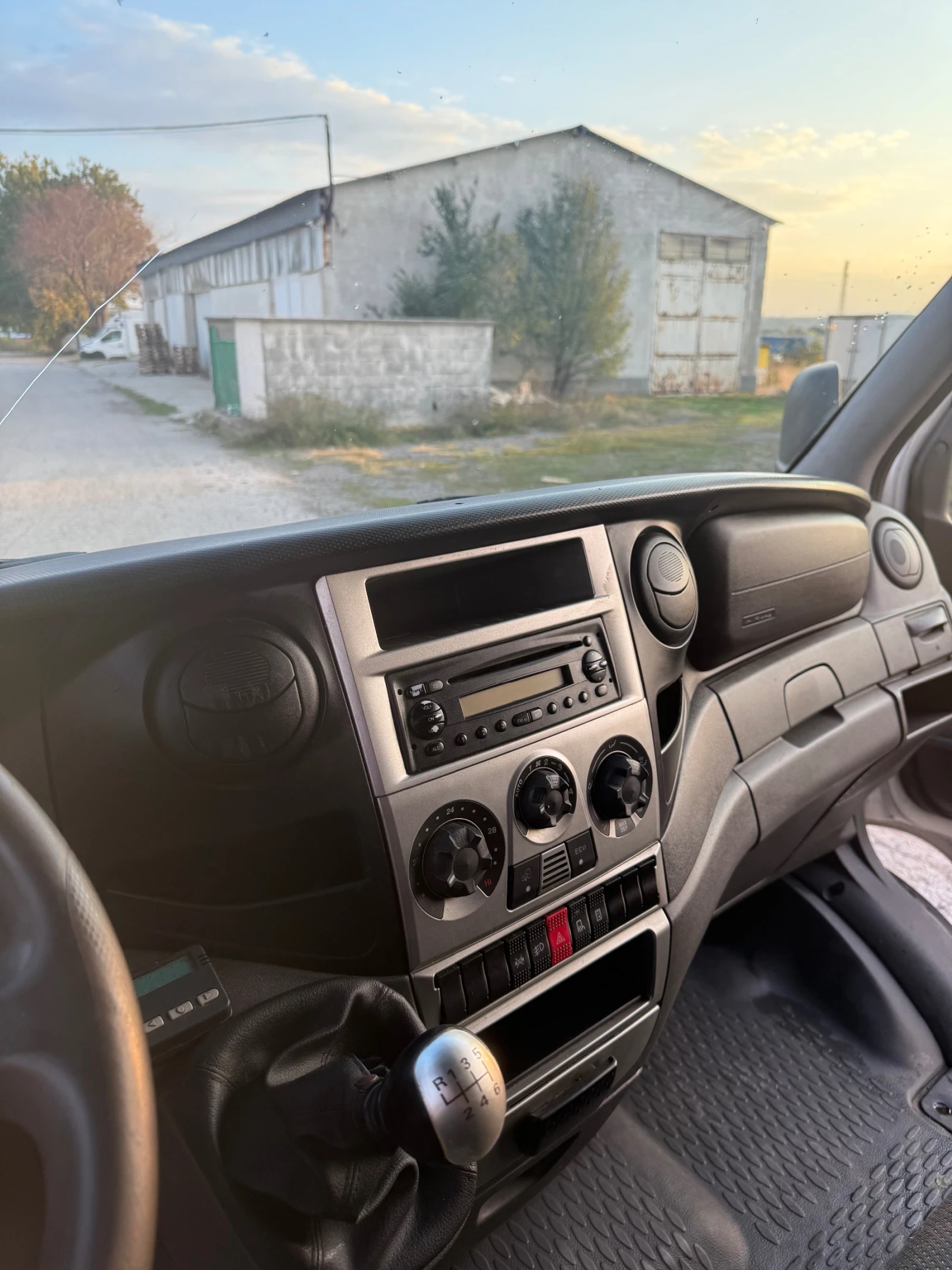 Iveco 35c15  - изображение 4