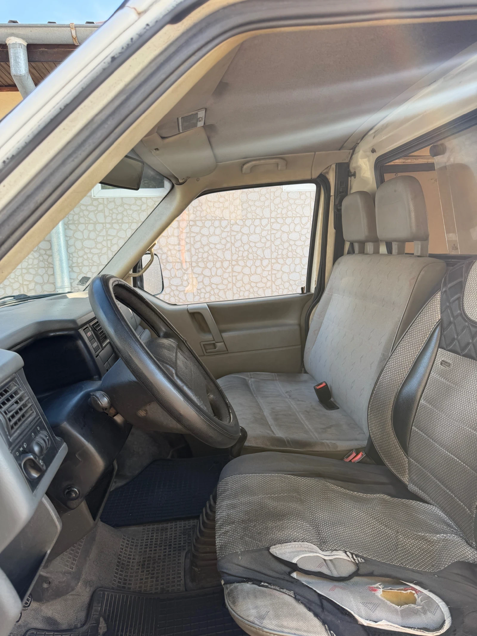 VW T4 2.5 TDI 102 дълга база, снимка 9 - Бусове и автобуси - 56140539