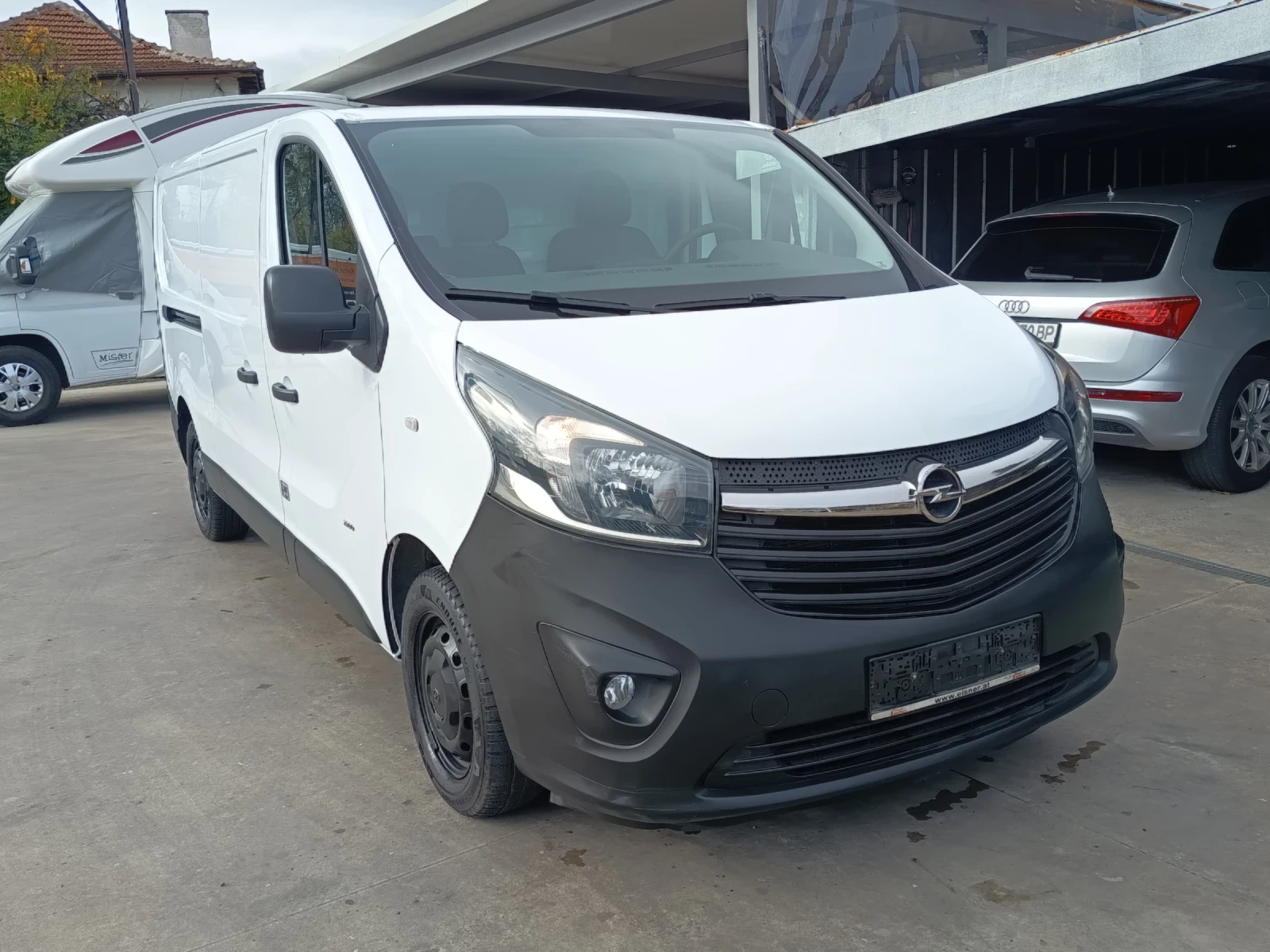 Opel Vivaro 1.6cdti, снимка 2 - Бусове и автобуси - 56723877