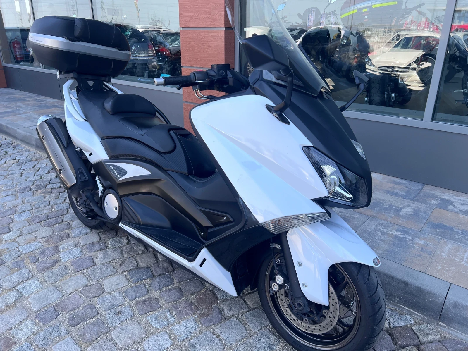 Yamaha T-max 530 - изображение 2