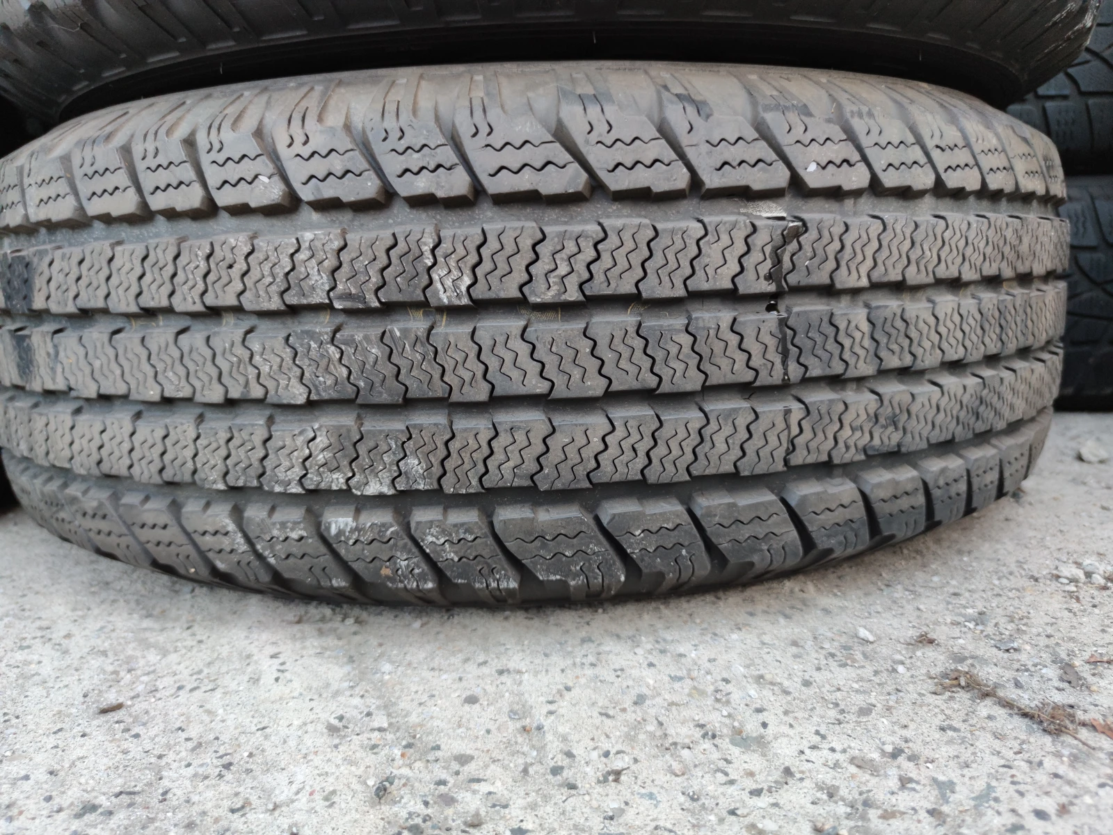  235/70R16 | Mobile.bg   4