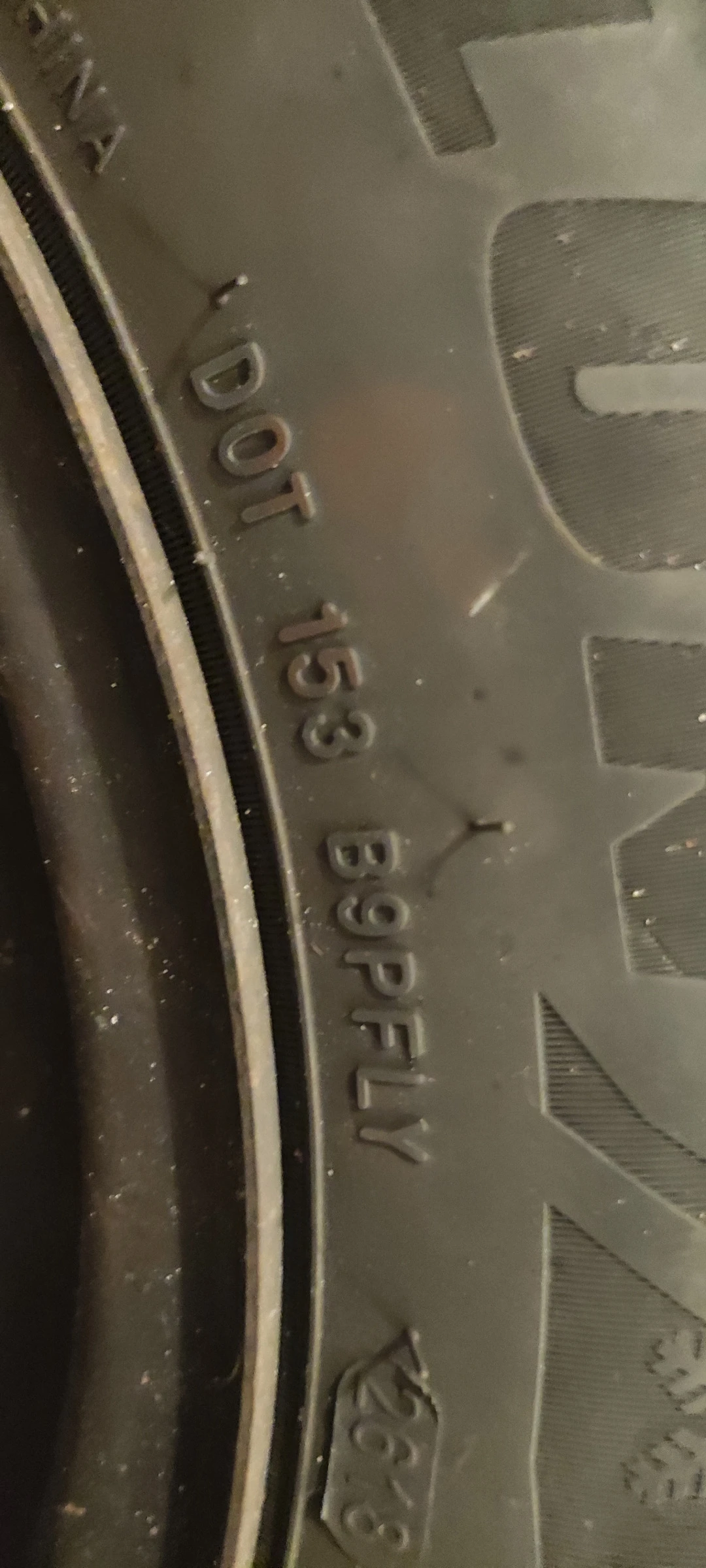 ���� � ������ 195/60R15 �� Toyota Corolla | Mobile.bg � ����������� 12