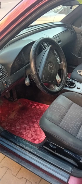 Mercedes-Benz C 220, снимка 8