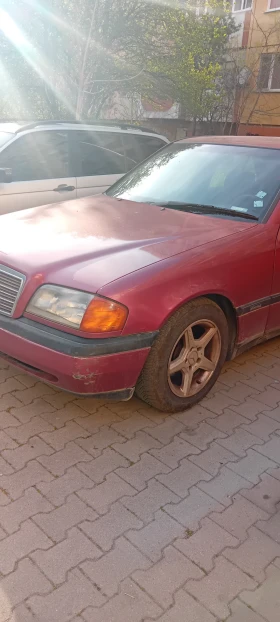 Mercedes-Benz C 220, снимка 4