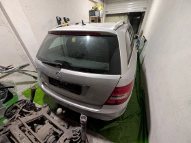 Mercedes-Benz C 220 - 99 € / 193.63 лв. - 43971140 4