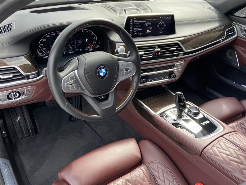 BMW 760 xDrive Sedan, снимка 5 - Автомобили и джипове - 44634591