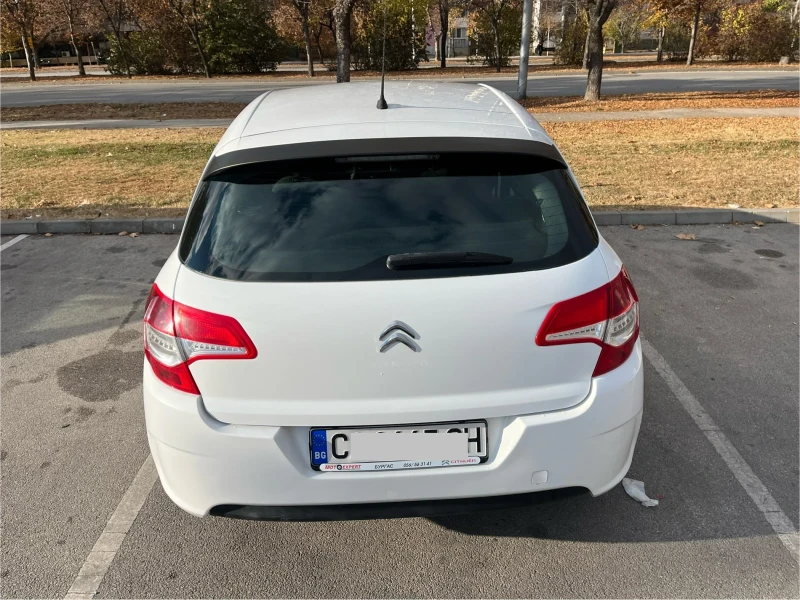 Citroen C4, снимка 2 - Автомобили и джипове - 47991265