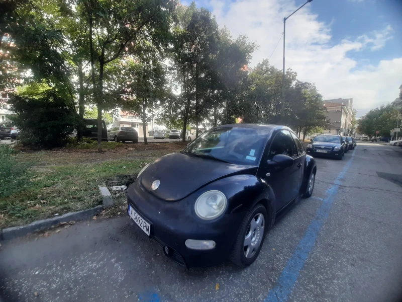 VW New beetle, снимка 2 - Автомобили и джипове - 48286243