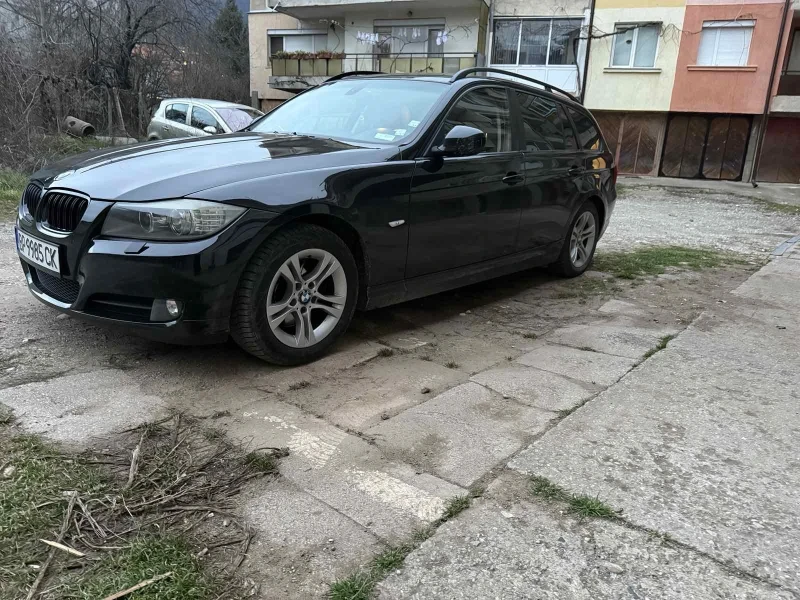 BMW 320, снимка 3 - Автомобили и джипове - 48632567