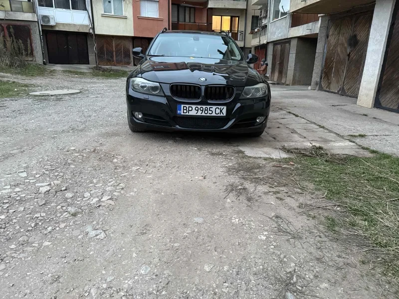 BMW 320, снимка 2 - Автомобили и джипове - 48632567