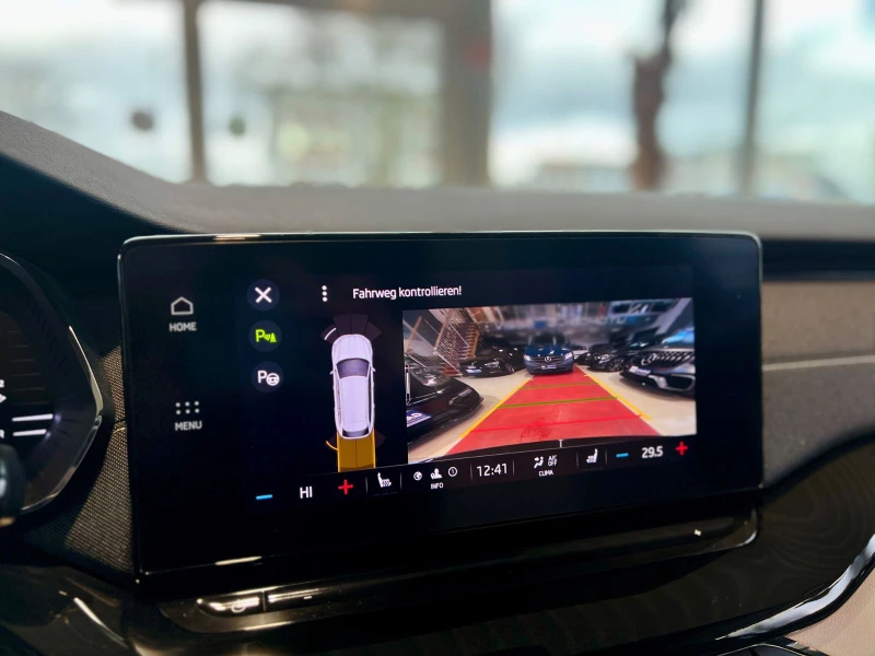 Skoda Octavia 2.0TDI/116HP/STYLE/DSG/PANO/NAVI/115v, снимка 11 - Автомобили и джипове - 49660571