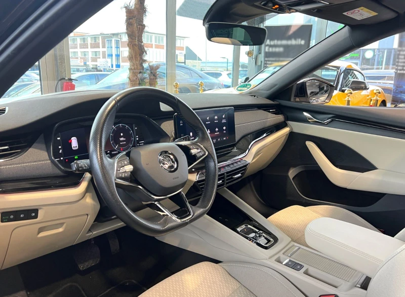 Skoda Octavia 2.0TDI/116HP/STYLE/DSG/PANO/NAVI/115v, снимка 5 - Автомобили и джипове - 49660571