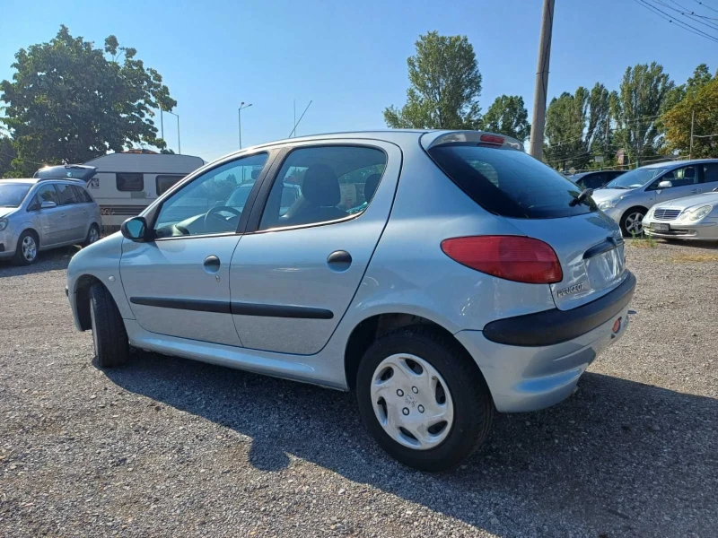 Peugeot 206 1.4 АТОМАТ, снимка 2 - Автомобили и джипове - 51409374